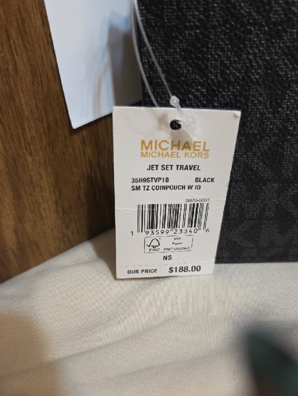 Michael Kors Black Signature MK Zip Card Case CoinPouch NWT - Picture 2 of 8